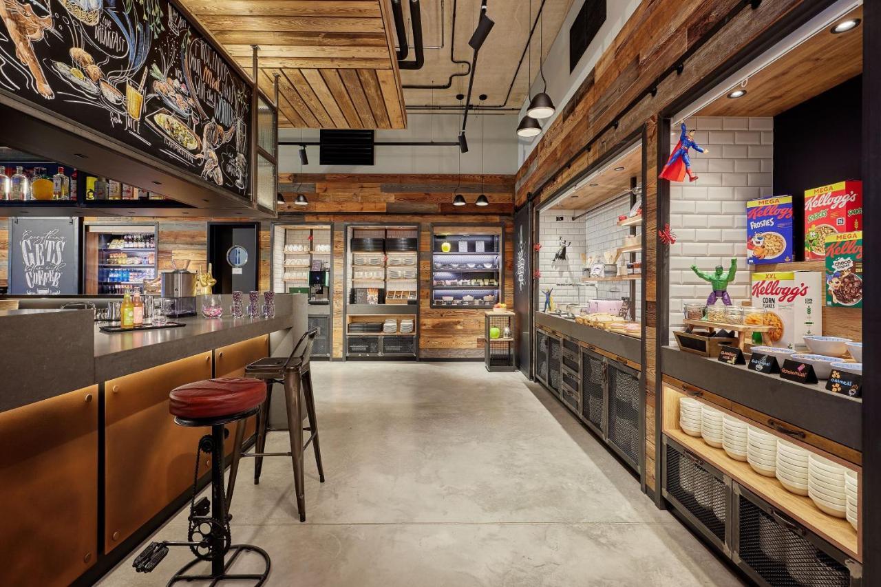 Moxy Cologne Muelheim Otel Dış mekan fotoğraf