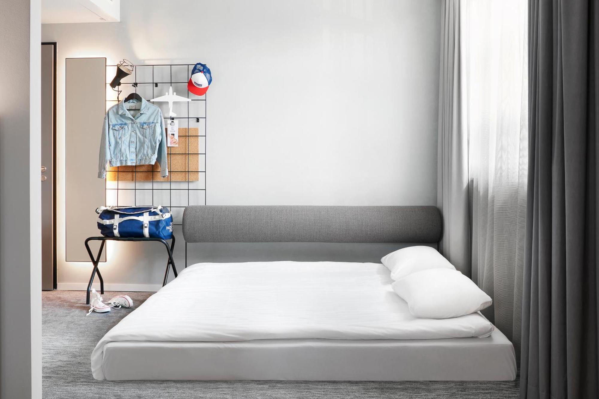 Moxy Cologne Muelheim Otel Dış mekan fotoğraf